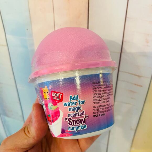 Num Noms Snackable Snow Cone Pink - Picture 2 of 2